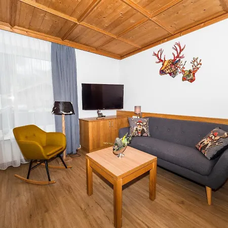 Haus Veronika - Appartements By Miha Westendorf Exteriér fotografie